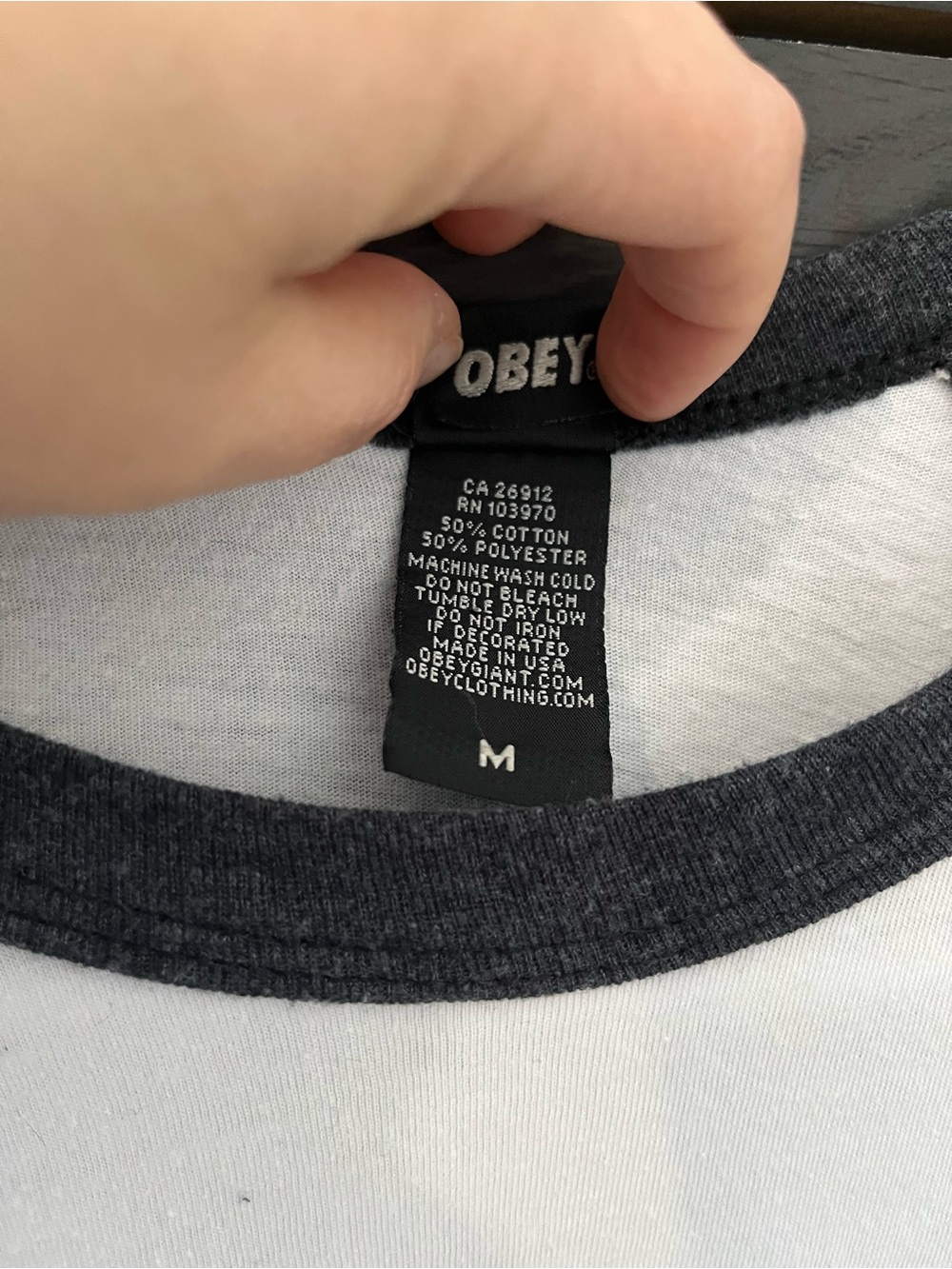 OBEY 3/4 sleeve shirt women’s size M - Picture 3 of 4